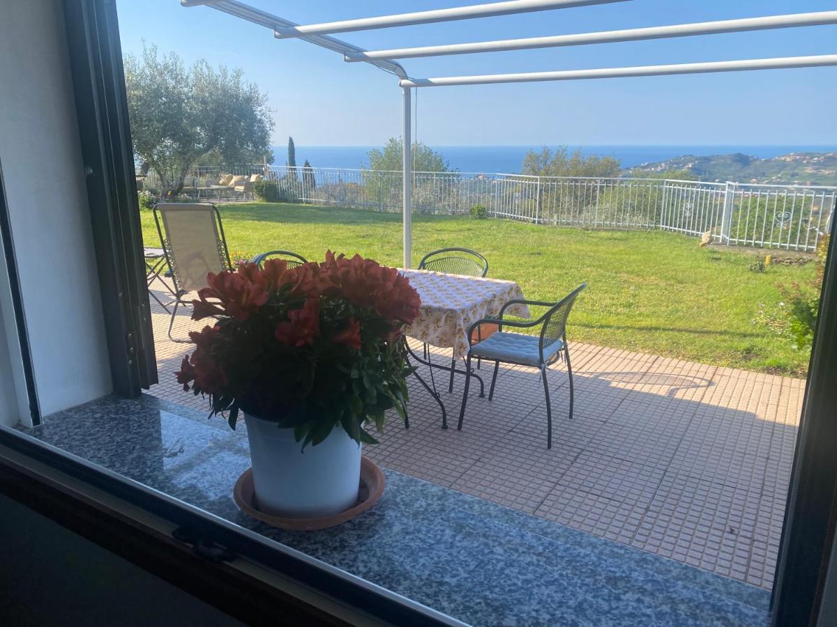 Casa Vista Mare - Superb Garden And Parking Included Villa Imperia Dış mekan fotoğraf