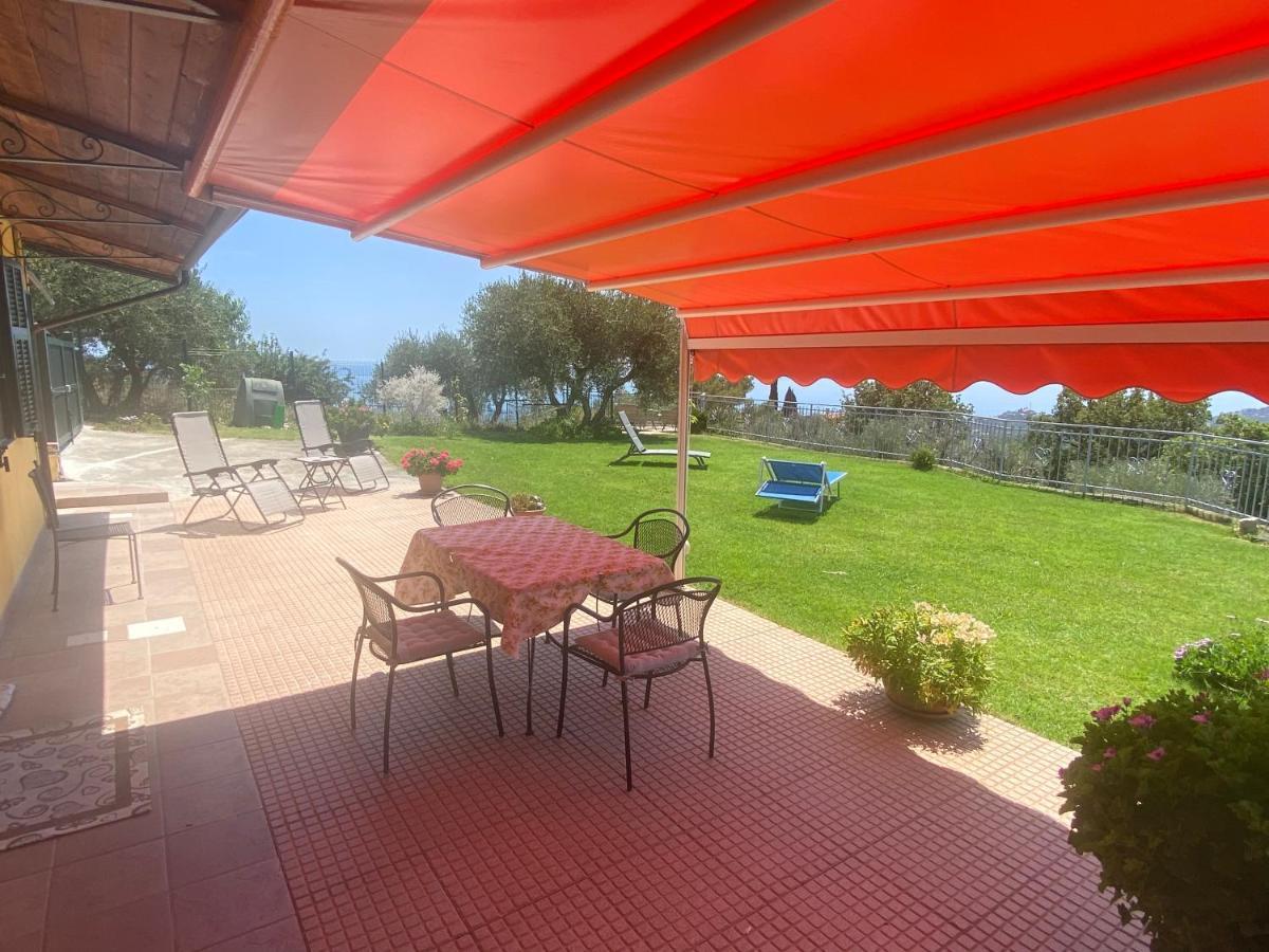 Casa Vista Mare - Superb Garden And Parking Included Villa Imperia Dış mekan fotoğraf